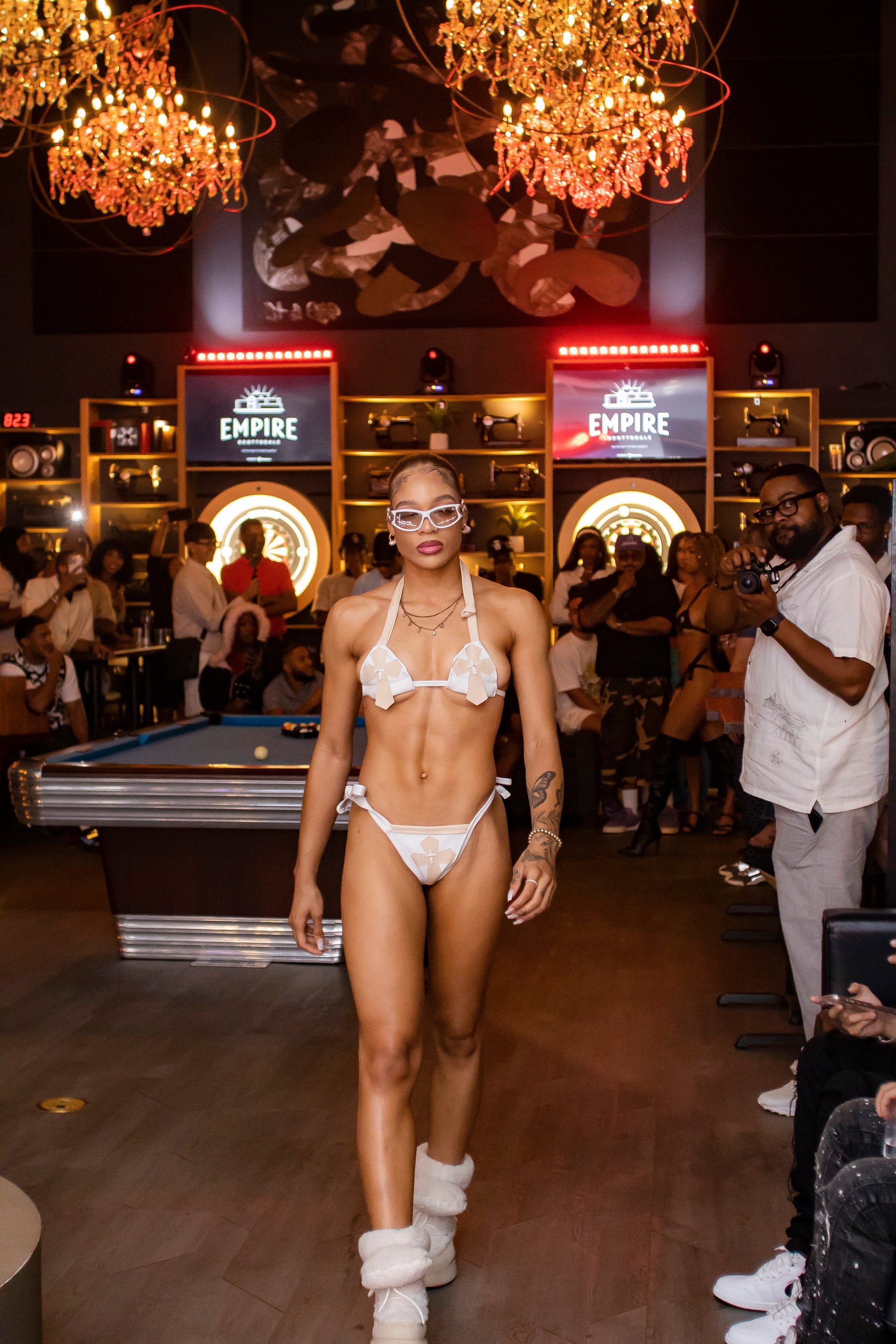 HIGHIEYLS LEATHER BIKINI CROSSES SET