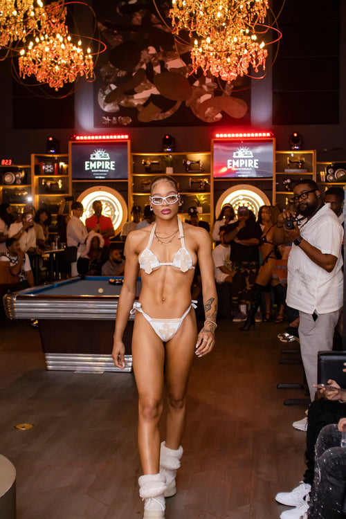 HIGHIEYLS LEATHER BIKINI CROSSES SET