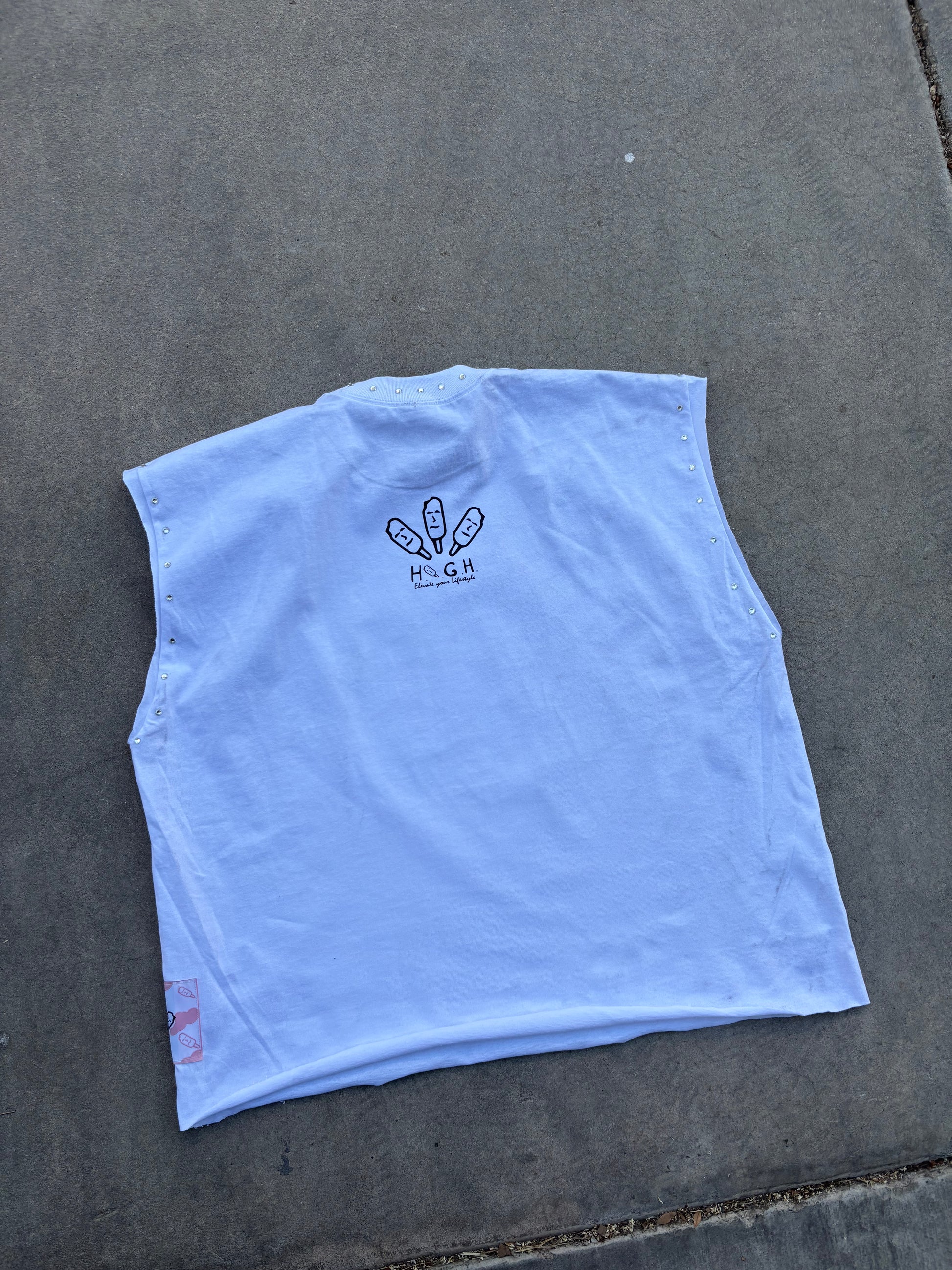 HIGHIEYLS ROCKSTAR LIPS CUT OFF